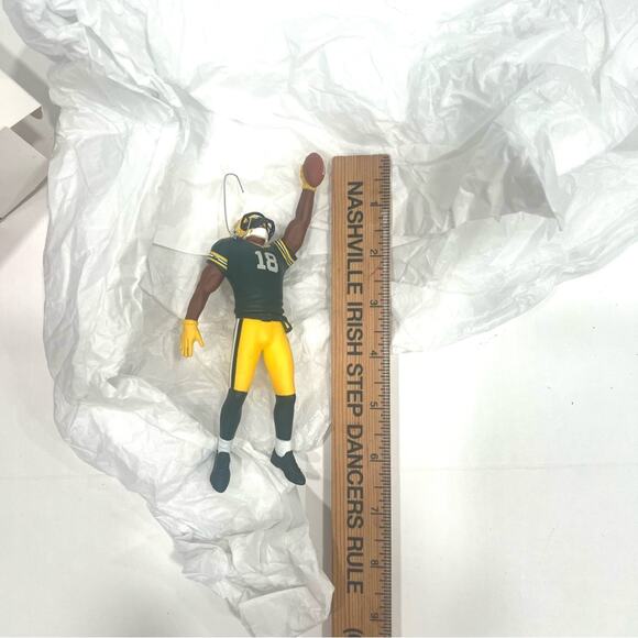 Hallmark Keepsake Randall Cobb 18 Greenbay Packers Ornament Hail Mary - Picture 5 of 5